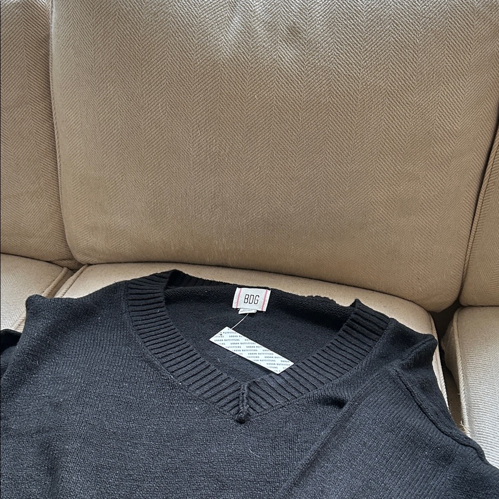 BDG Classic Black Knit Pullover - Picture 2 of 4